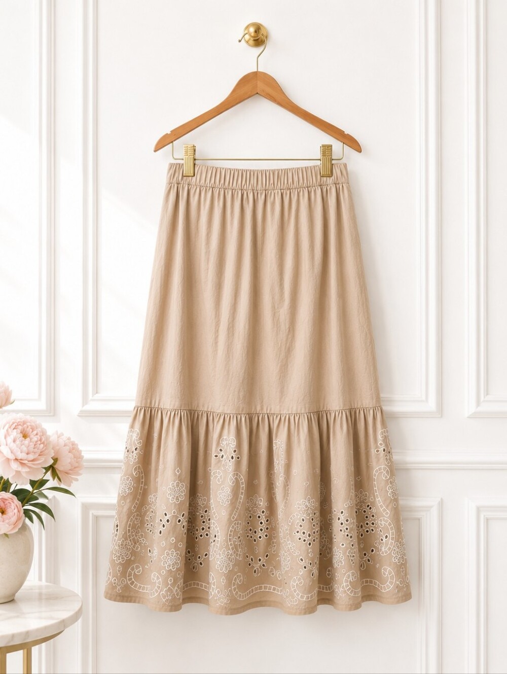 Moon River Embroidered Eyelet Cotton Maxi Skirt Tan | Size Medium - Picture 7 of 11